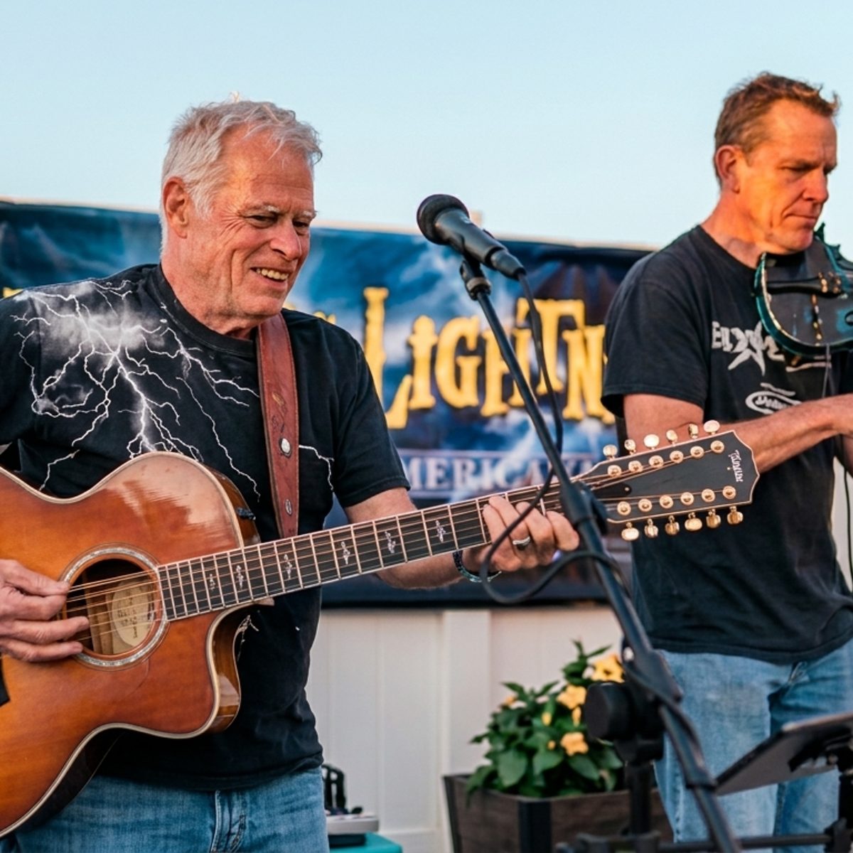 Live music and open doors